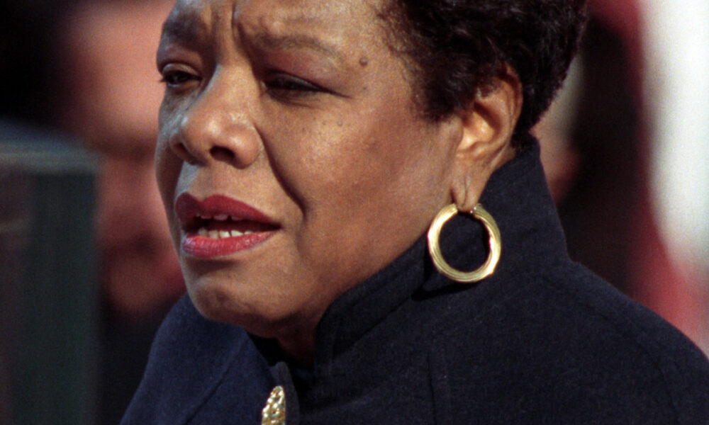 Maya Angelou, Rep. John Lewis among those awarded 'Medal of Freedom'