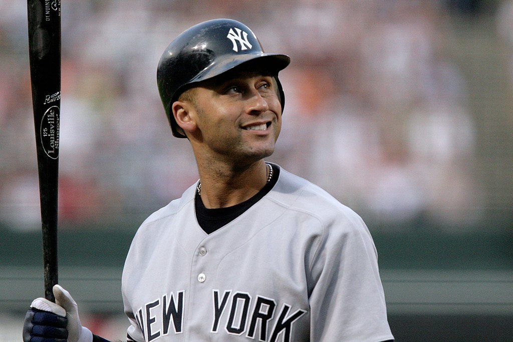 Derek Jeter gets 3,000 hits with home run