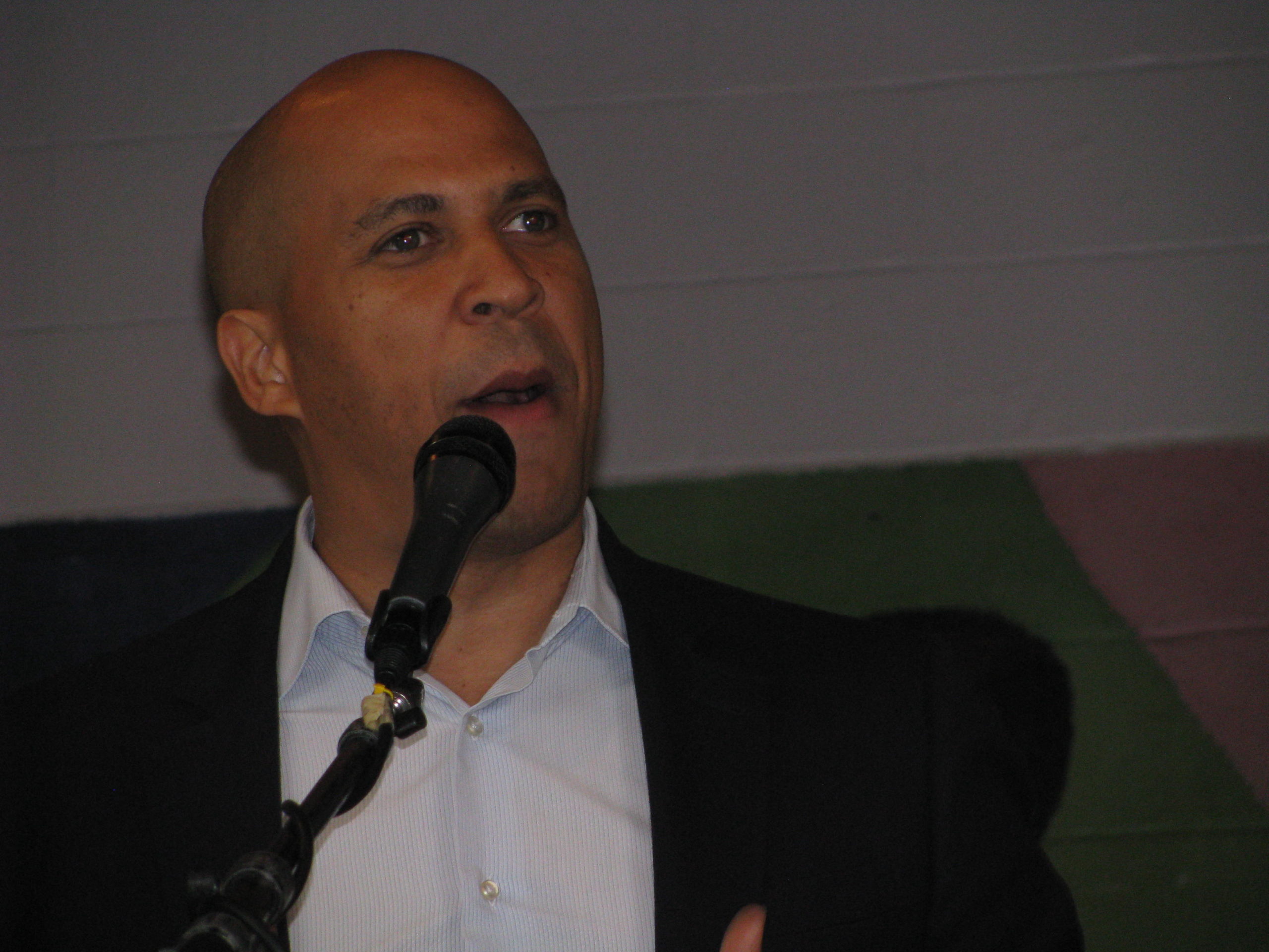 Cory Booker "Get Out The Vote" Rally For OBAMA/BIDENHelps To Win Presidential Election