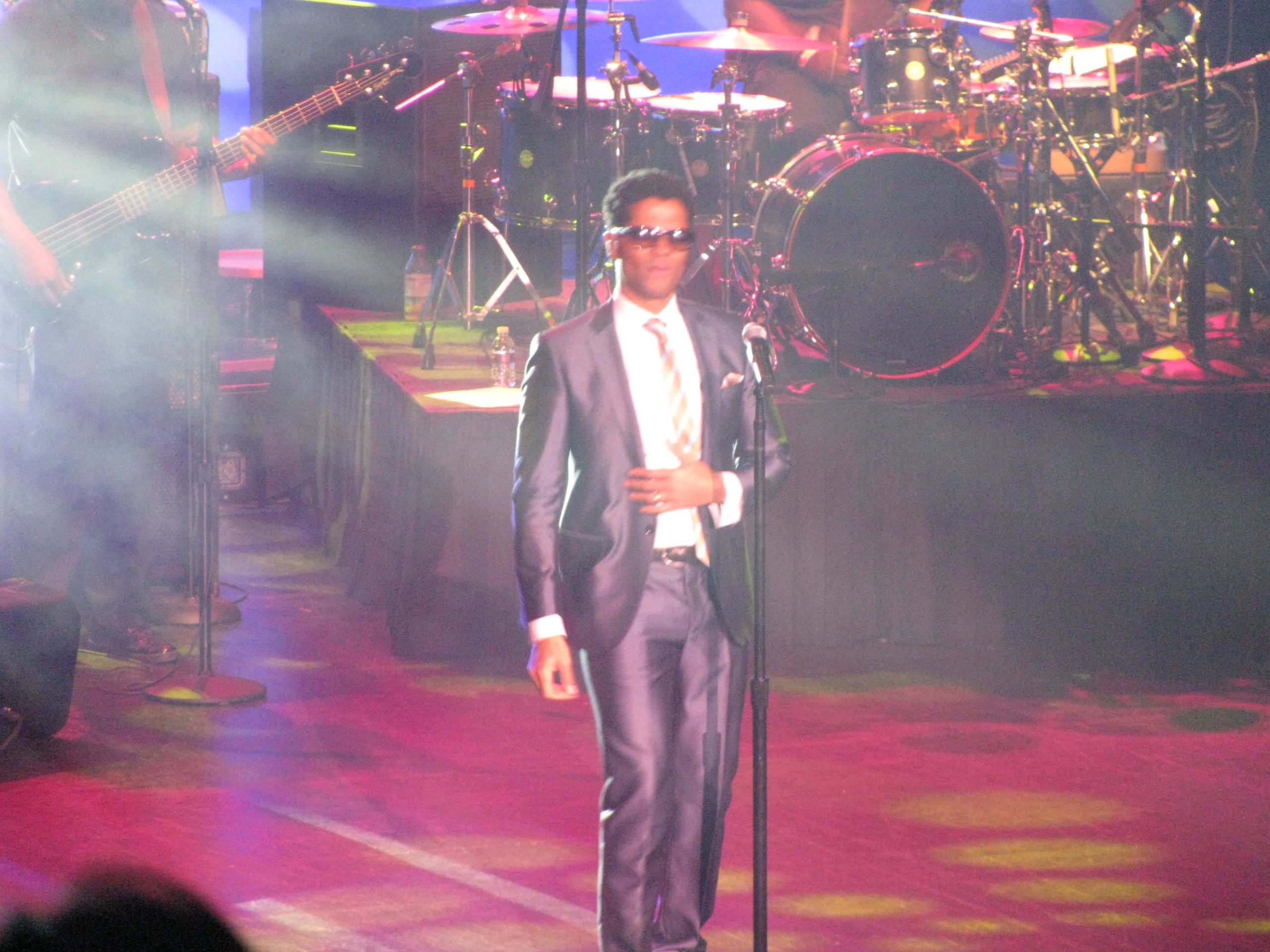 Independent Artist Eric Benet Brings Down The House In Atlantic City, NJ