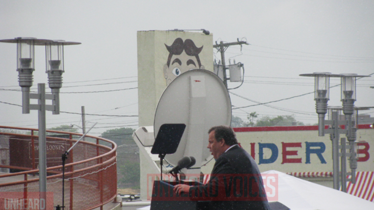 Governor Christie at President Barack Obama appearance in Asbury Park, New Jersey