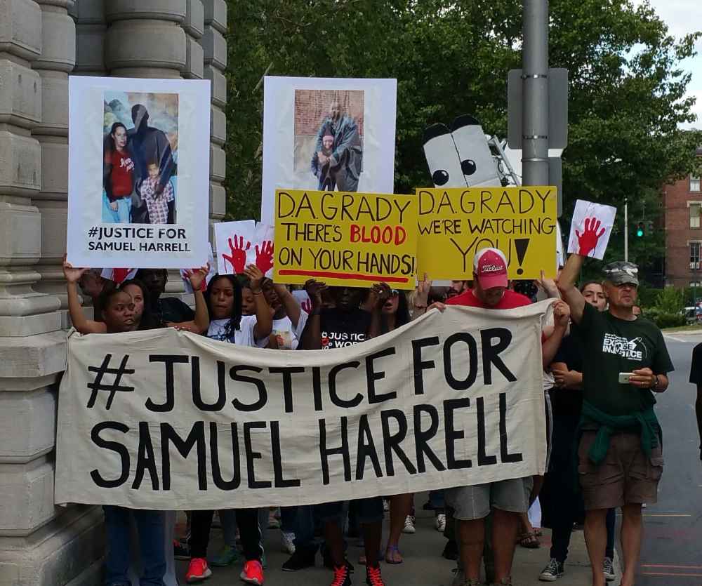 Justice for Samuel Harrell FishKILL Vigilantes Photo By Erik Jensen