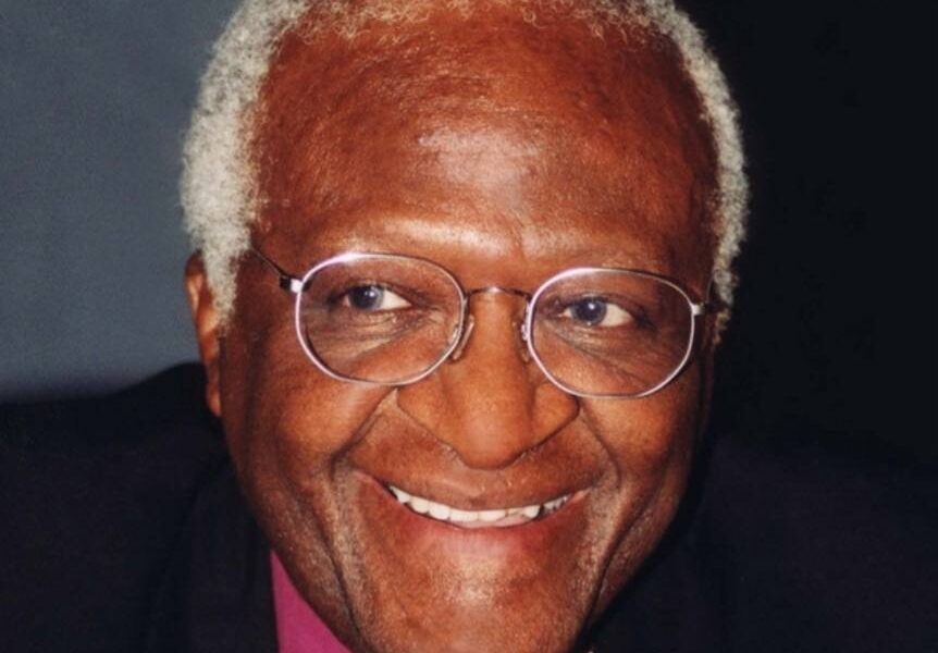 Desmond Tutu dies