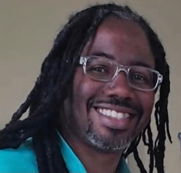 Derrick Perry Walmart hero