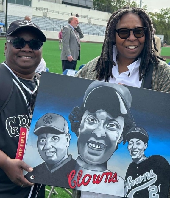 Artist Sydnéi SmithJordan The Legacy Link Mobile studio