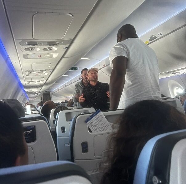 Linebacker17C Rayshaun Riley Becomes Hero After Flight Chaos Forces Landing