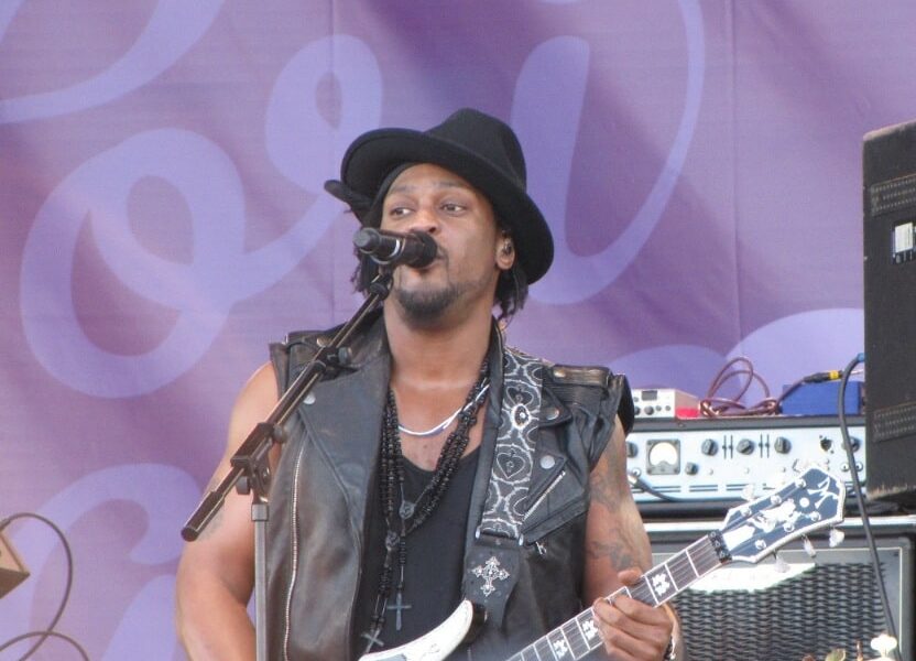Neo soul pioneer D'Angelo dies at 51 from pancreatic cancer