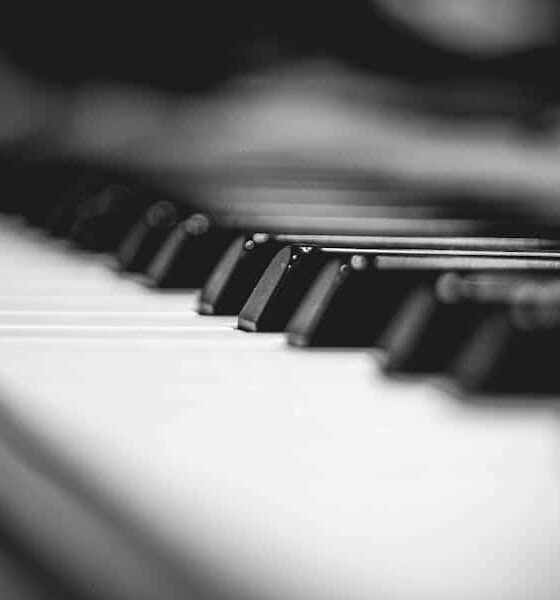 Piano pexels Bach to Rock