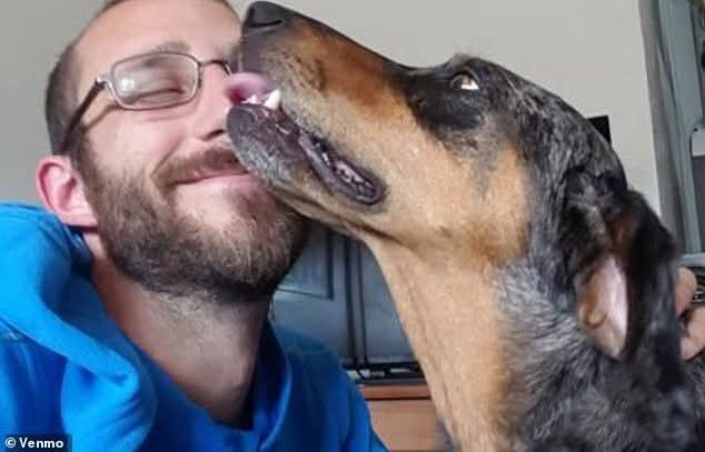 Alex Jeffrey Pretti and dog