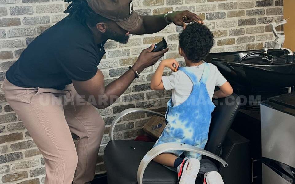 Dallas barber Henry Amoloja Trimmys barbershop sensory friendly haircuts