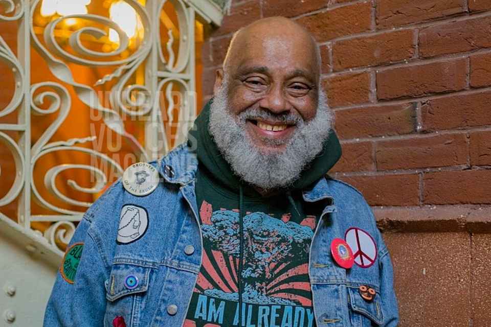 Danny Simmons painter dies
