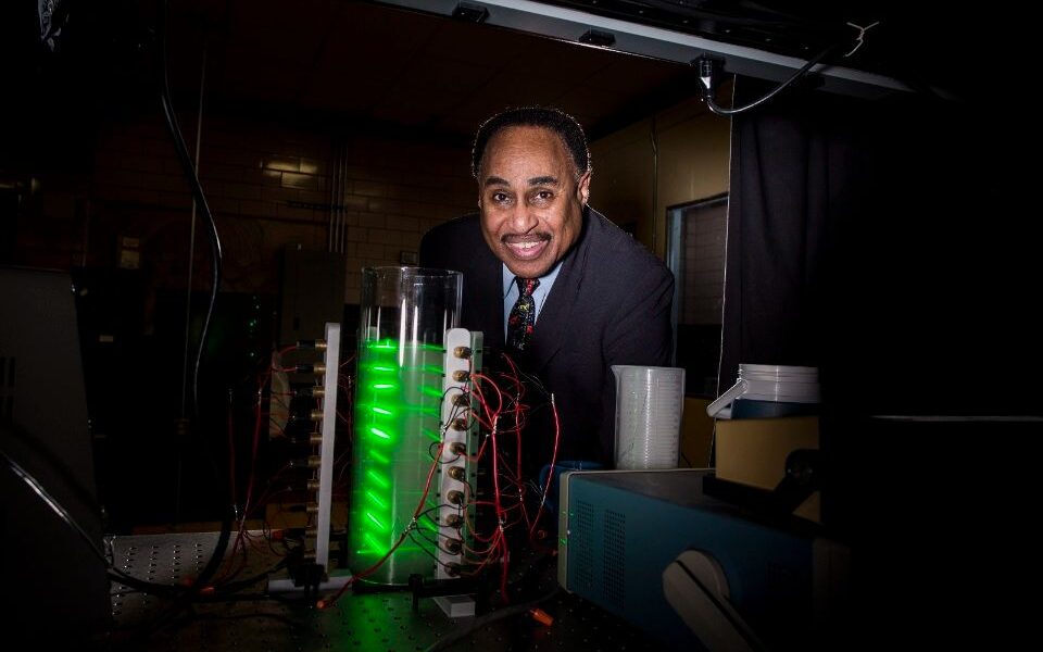 Demonstration of ring laser space time twisting physicist Ronald Mallett Cary Theater